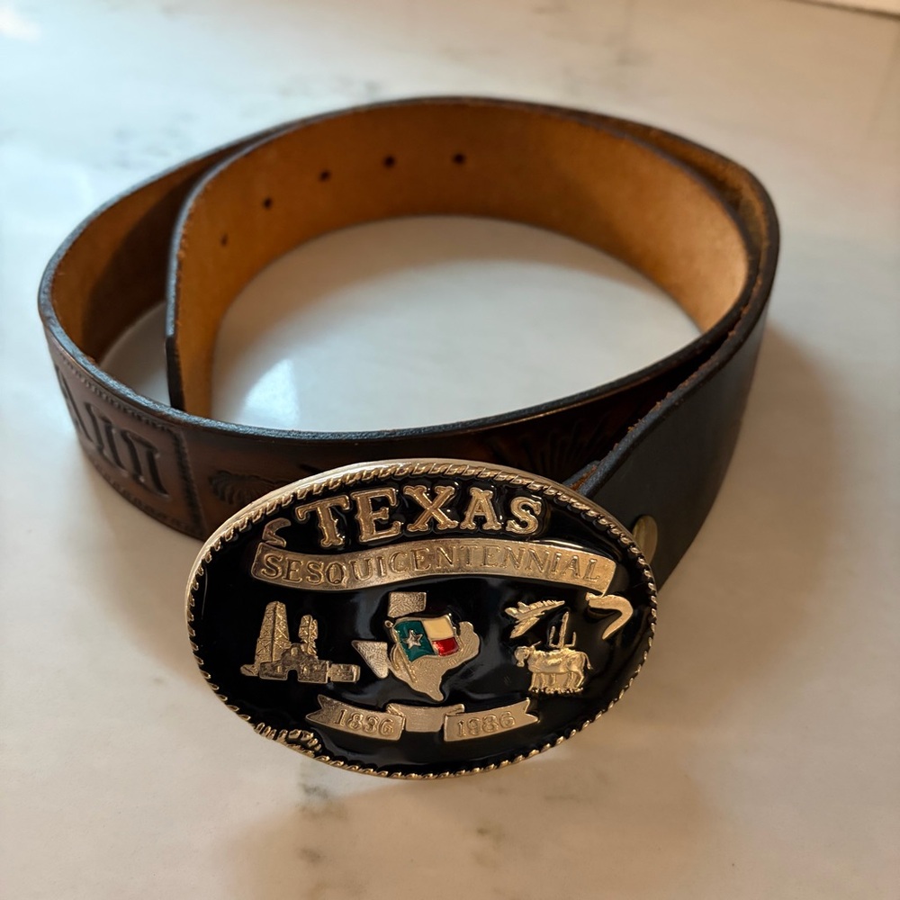 Vintage Texas Sesquicentennial belt buckle and leather belt
